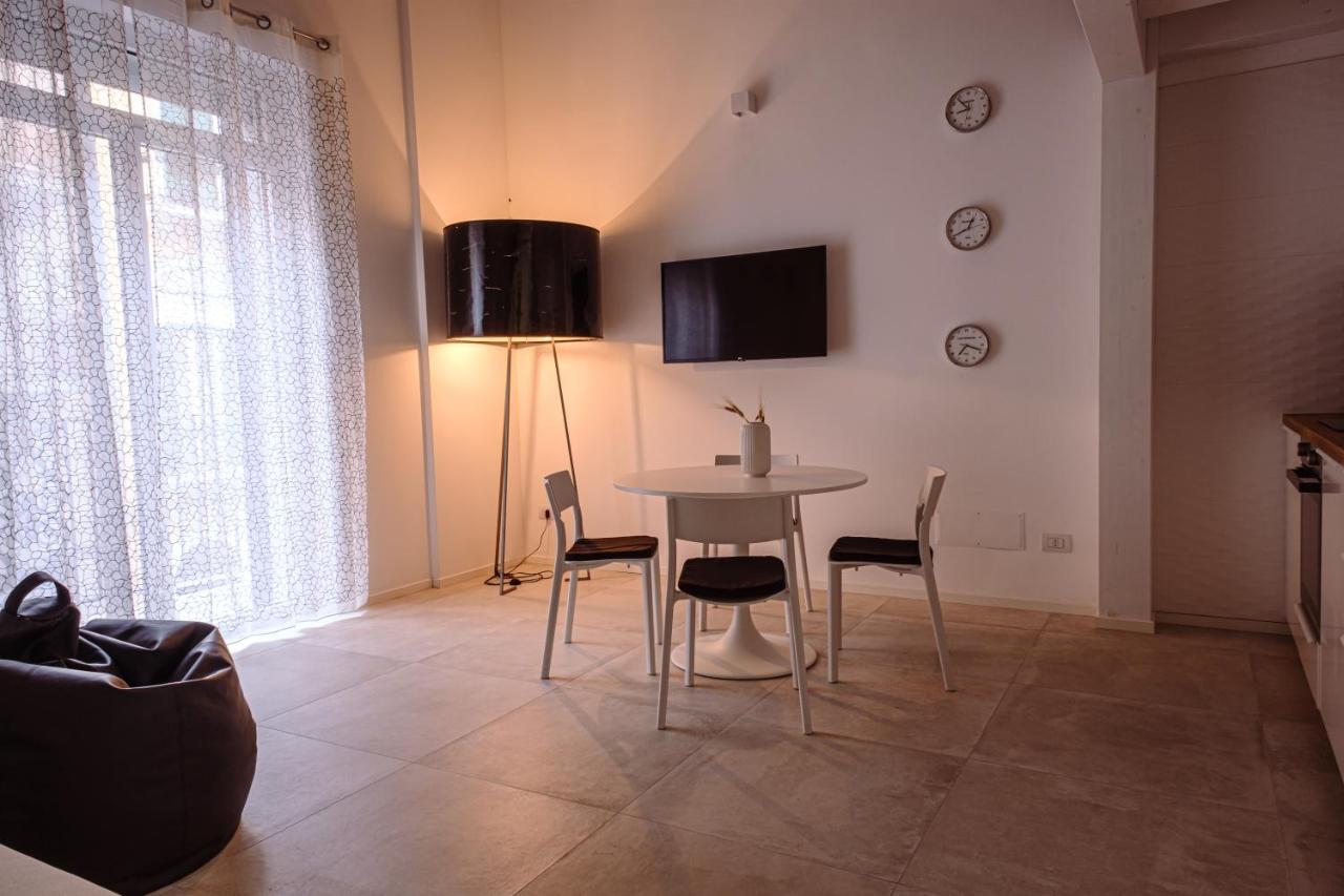 Garruba 92 Apartments Бари Экстерьер фото