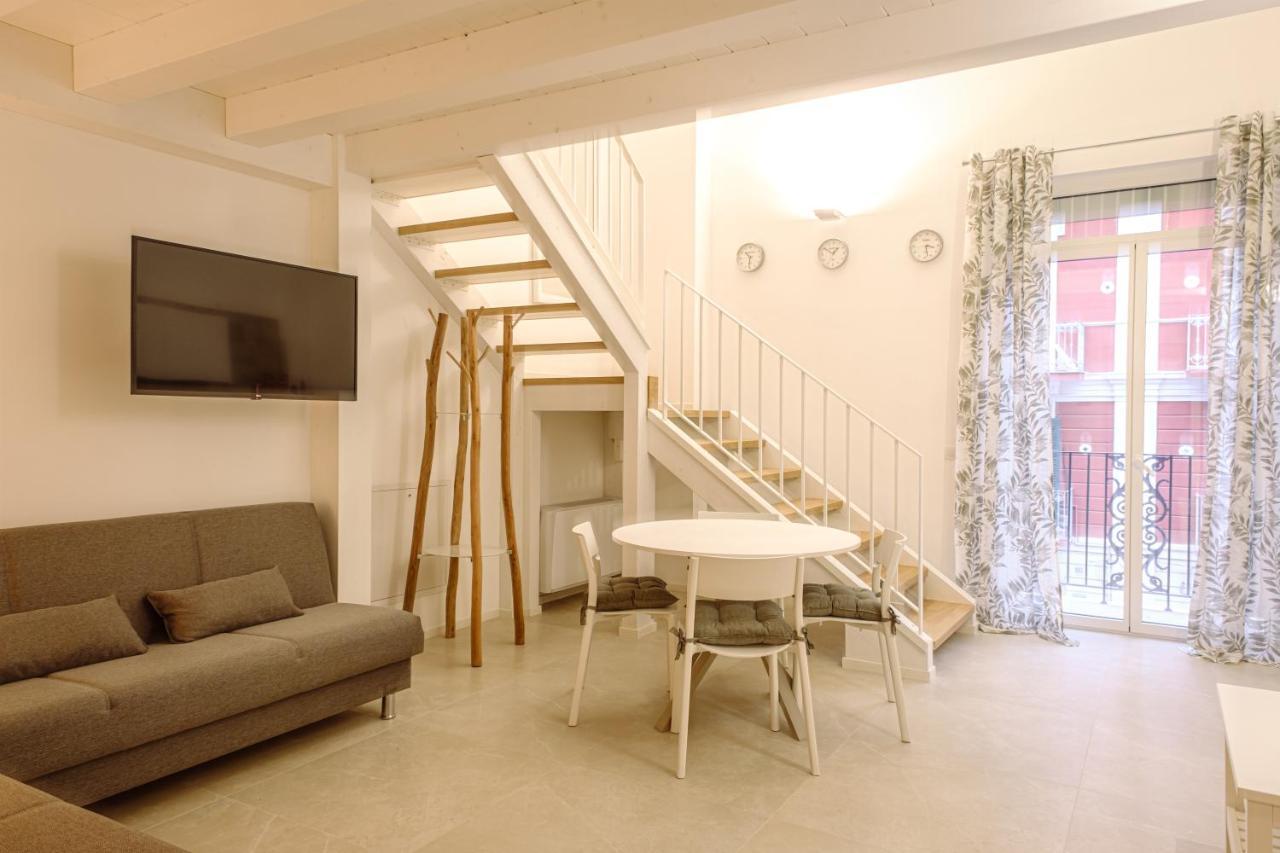 Garruba 92 Apartments Бари Экстерьер фото